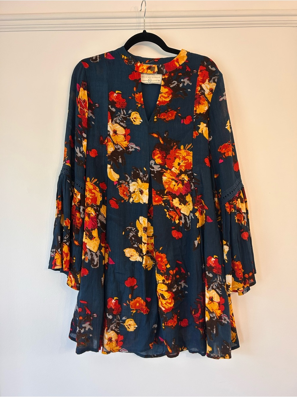 FITS BIG! Floral Tunic Dress with Red and Yellow Blooms
